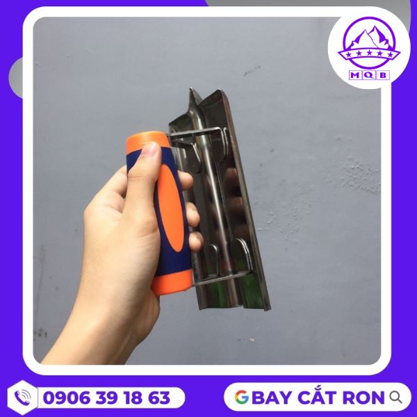 bay-cat-chi-am-tuong-cam-tay%20(2).jpg