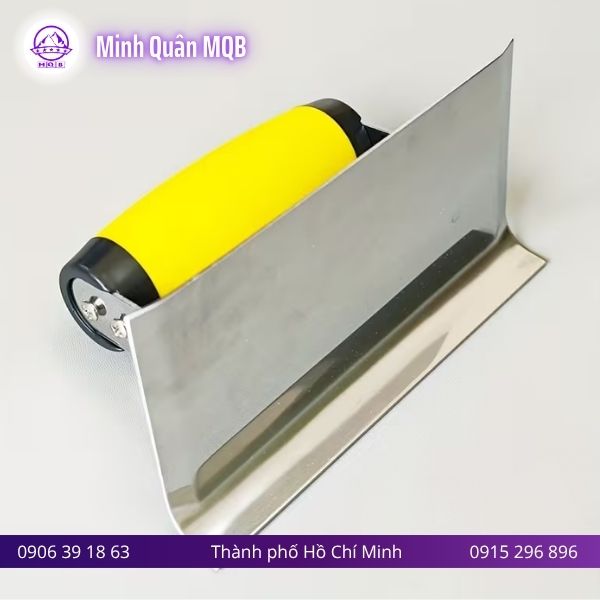 bay-keo-goc-cam-tay-bang-inox.jpg