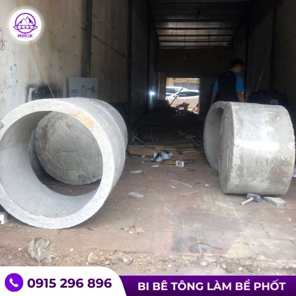 bi-gieng-be-tong-lam-be-phot-giao-nhanh.
