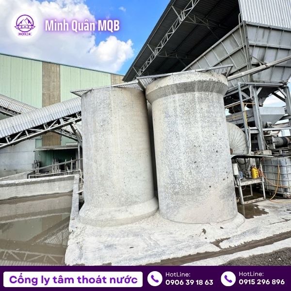 cong-thoat-nuoc-dai-4m-cot-thep.jpg