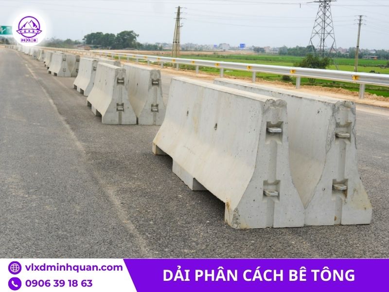 dai-phan-cach-be-tong-400x600x2000mm-cot