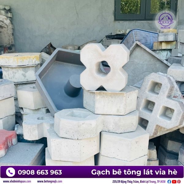 gach-trong-co-luc-giac-hoa-mai-chat-luon