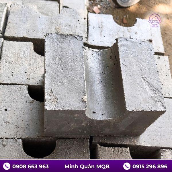 goi-do-ong-d90-bang-be-tong.jpg
