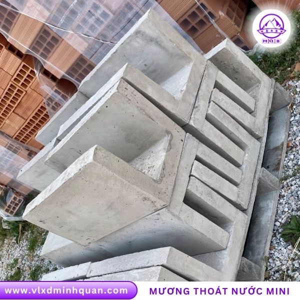 ranh-thoat-nuoc-chu-u-mini-bang-be-tong.