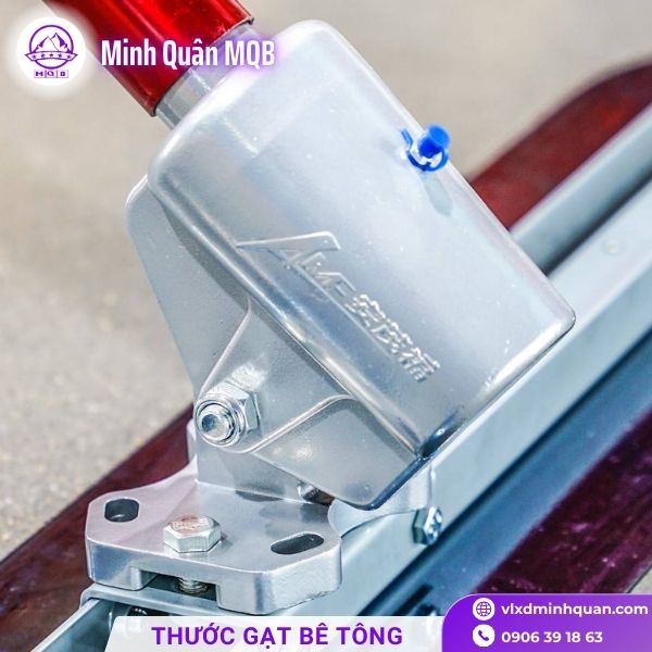thuoc-gat-phang-be-tong-chat-luong.jpg