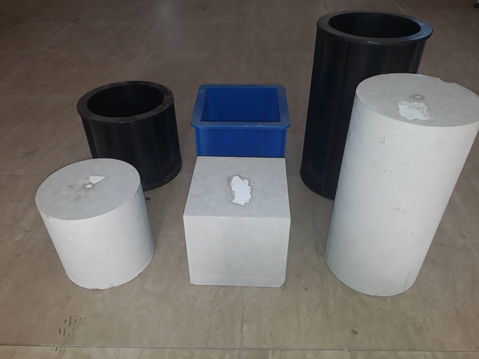 Khuôn đúc mẫu bê tông bằng nhựa tại thành phố Hồ Chí Minh